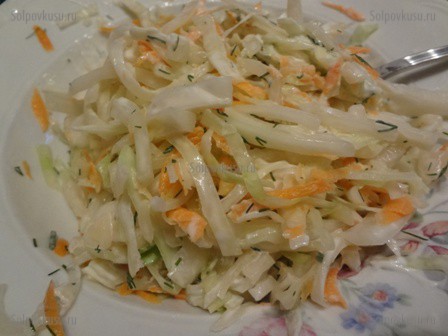 Салат с капустой и морковкой